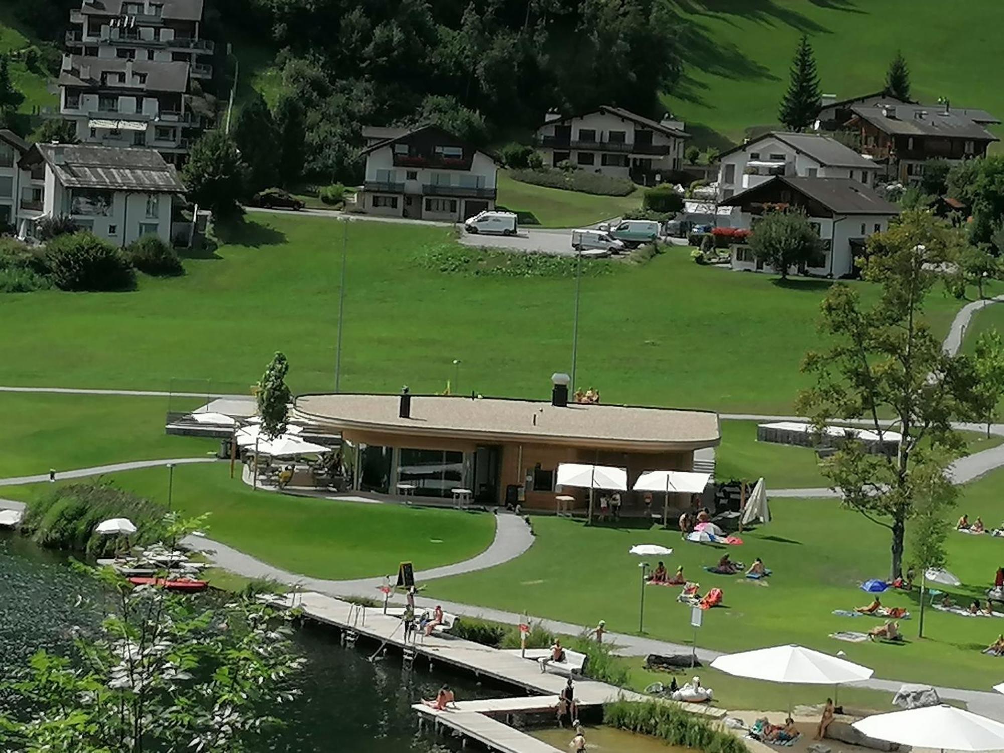 With Pool & Sauna Laax